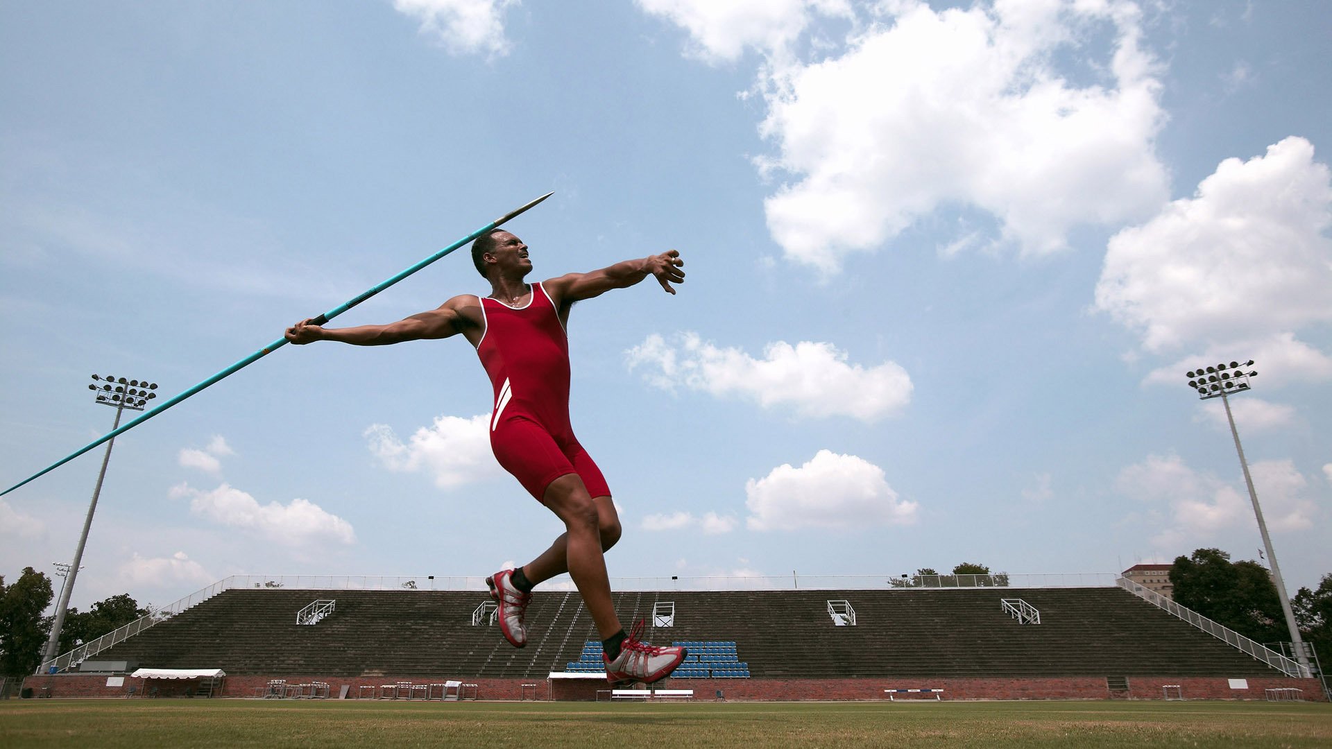 _科技创新大赛:虚拟人物与真实选手的对决_,虚拟现实技能大赛