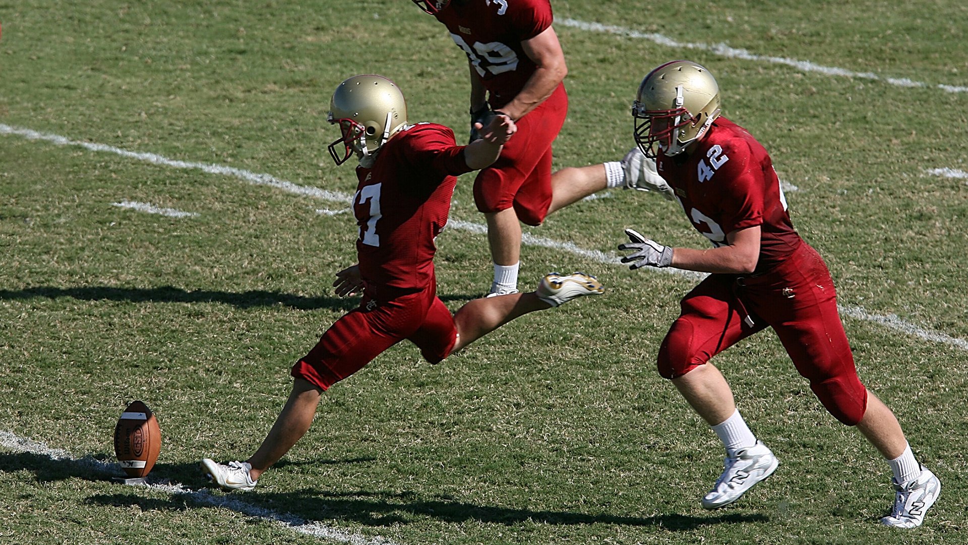 九游游戏中心-“5年内，机器人裁判或将全部普及——行业发展新里程碑”，机器人裁判员的要求